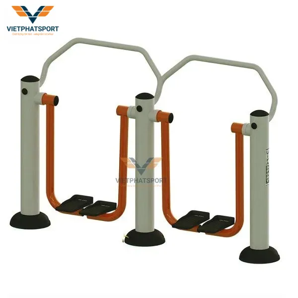 CỤM ĐI BỘ TRÊN KHÔNG ĐÔI CAM