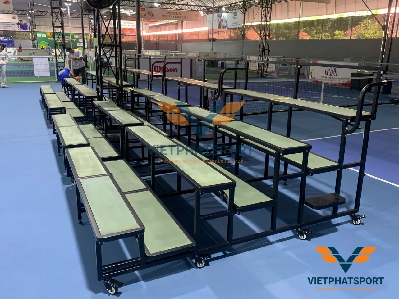 Sân Pickleball Văn Thánh, TP. HCM lắp đặt Khán Đài Xếp