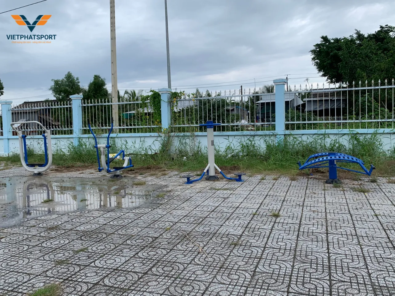 Việt Phát Sport được UBND xã Thông Lạc - Cà Mau tin tưởng chọn làm nhà thầu cung cấp thiết bị thể dục ngoài trời