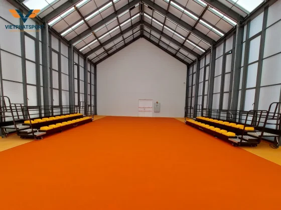 Công ty Cổ Phần Cổ Phần Chăn Nuôi C.P Việt Nam trang bị 2 khối khán đài xếp