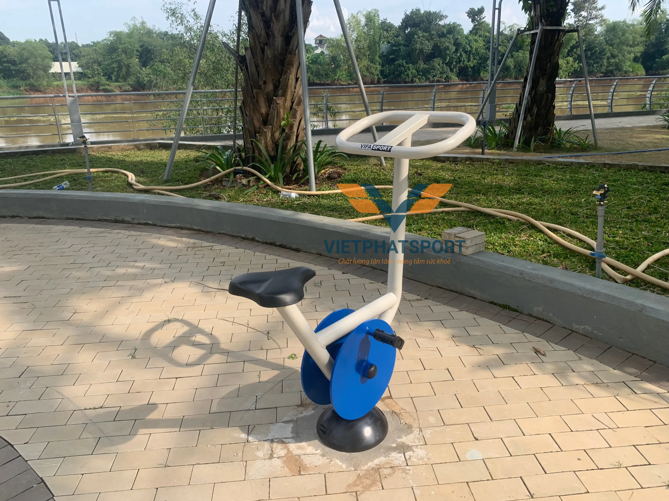 Máy Đạp Xe Ngồi Trời Cho Công Viên