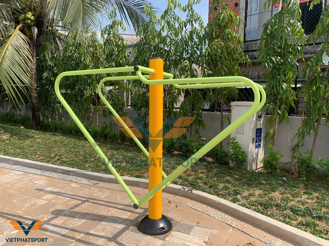 Máy Xà Kép Giá Rẻ Ngoài Trời 