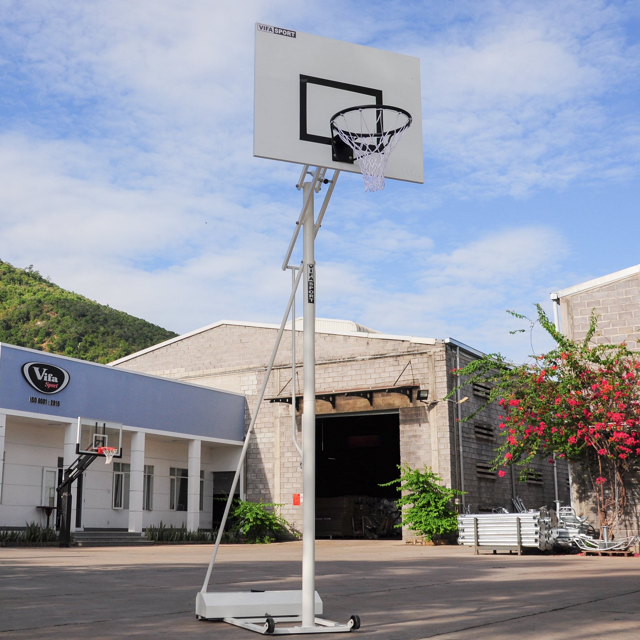 Trụ Bóng Rổ Di Động Học Đường 