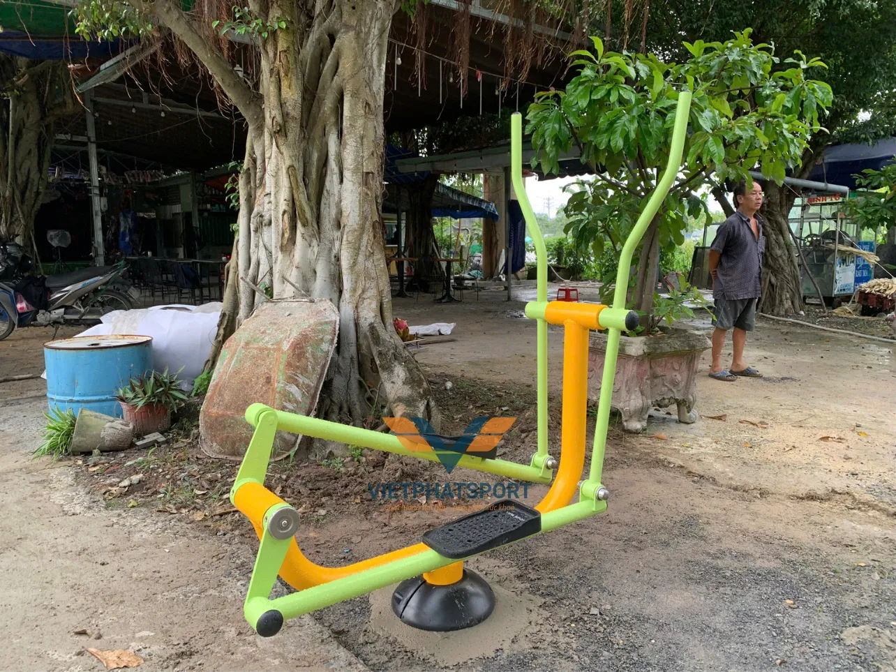 Máy ĐI Bộ Lắc Tay Giá Rẻ Ngoài Trời 