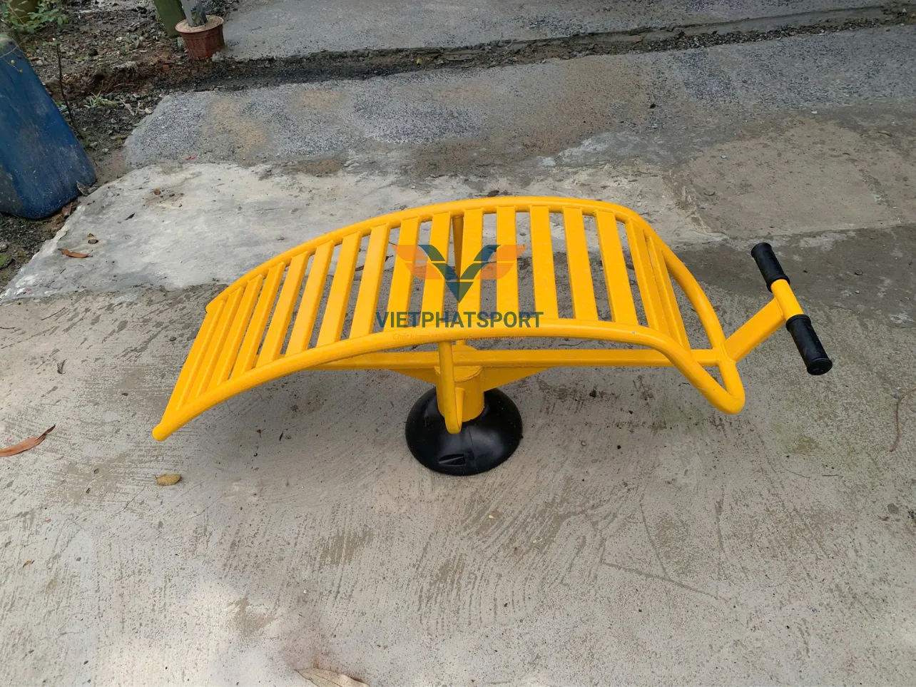 Máy Tập Lưng Bụng Đơn Giá Rẻ Ngoài Trời