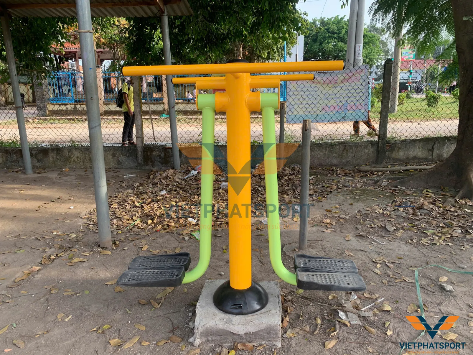 Máy Lưng Eo Giá Rê Ngoài Trời 