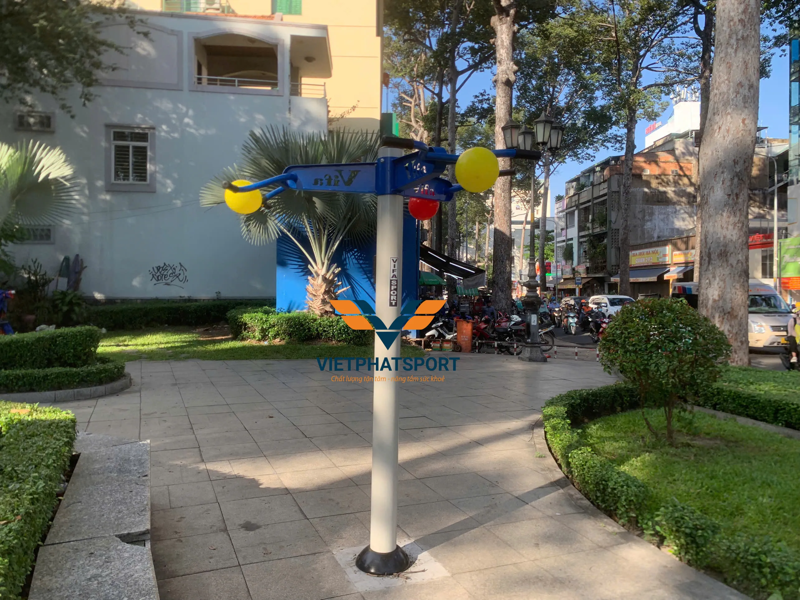 Máy Xà Đơn 3 Hướng Ngoài Trời