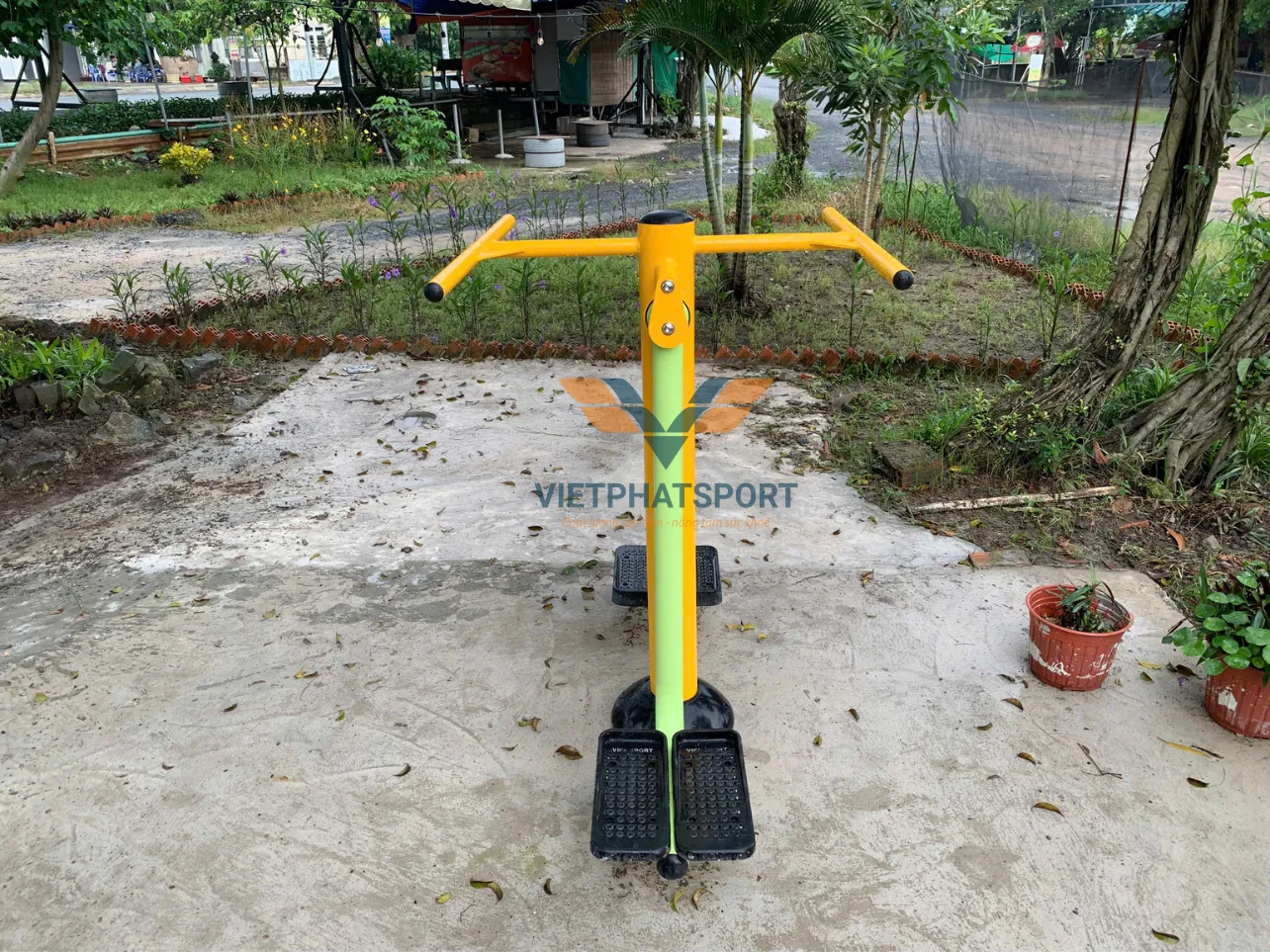 Máy Lưng Eo Giá Rê Ngoài Trời
