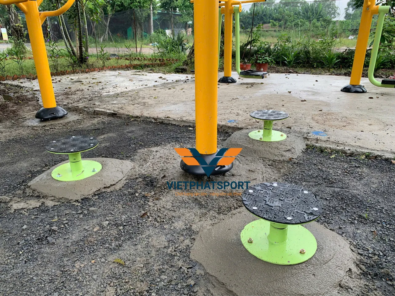Máy Tập Xoay Eo Giá Rẽ Ngoài Trời