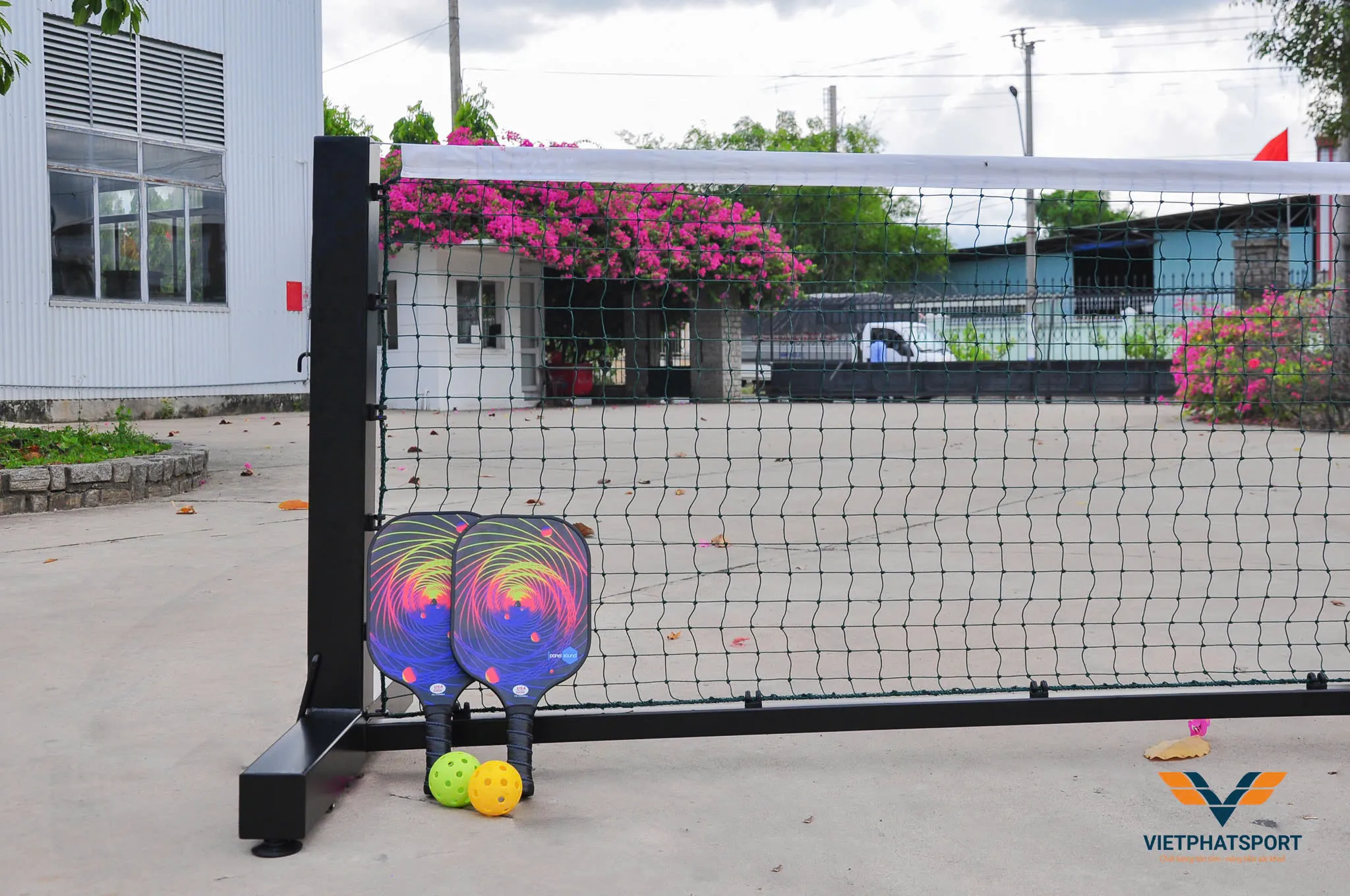 Lắp Đặt Trụ Và Lưới Pickleball Chi Phí Tốn Bao Nhiêu?