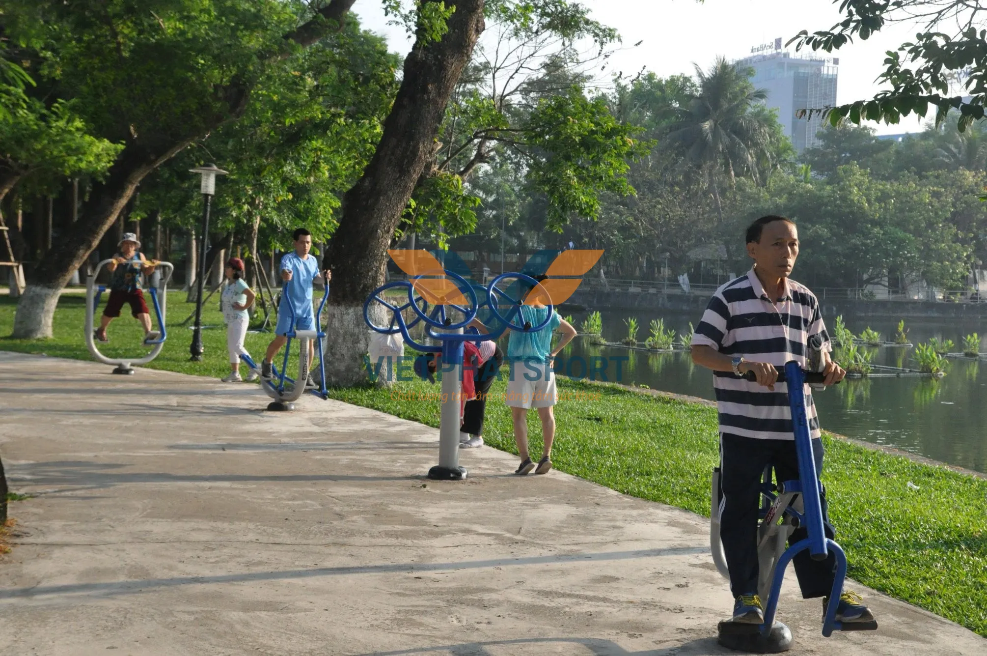 Lợi Ích Của Việc Tập Luyện Dụng Cụ Thể Thao Ngoài Trời?