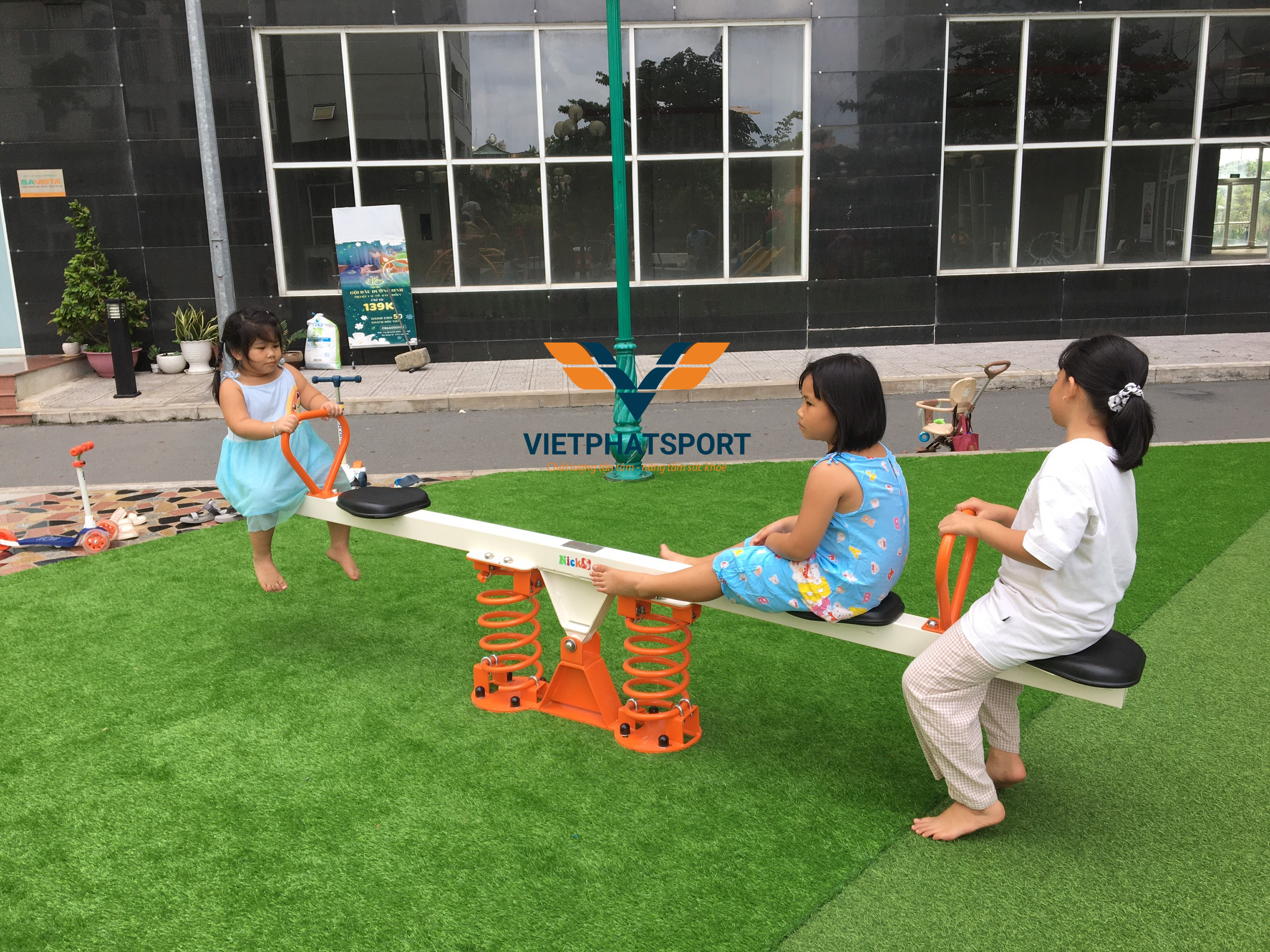 BẬP BÊNH 4 CHỖ DÀI NIK731425-4