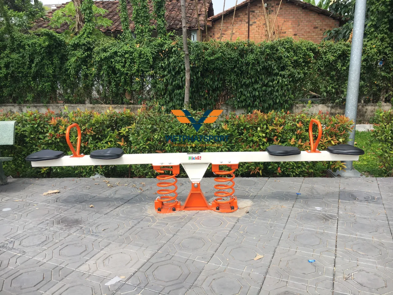 BẬP BÊNH 4 CHỖ DÀI NIK731425-4