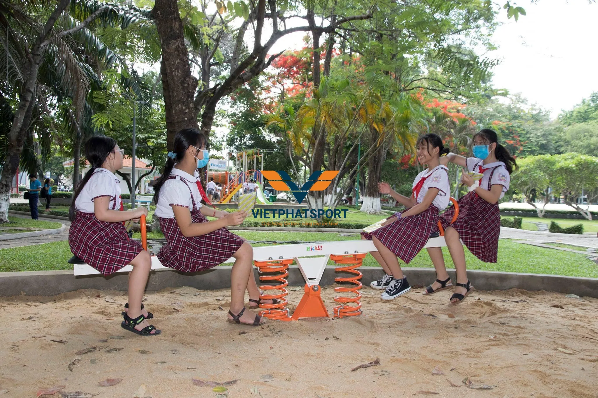 BẬP BÊNH 4 CHỖ DÀI NIK731425-4