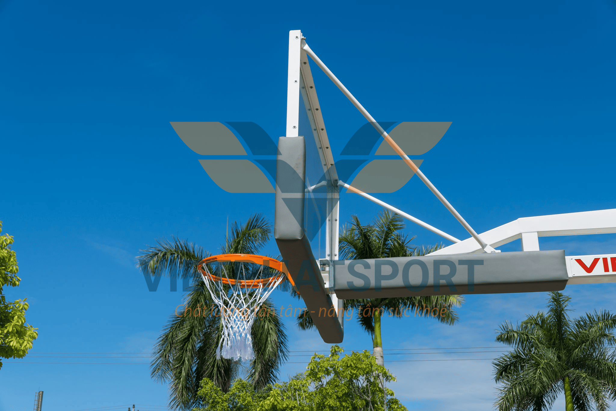 BẢNG RỔ BẰNG KÍNH TRONG SUỐT