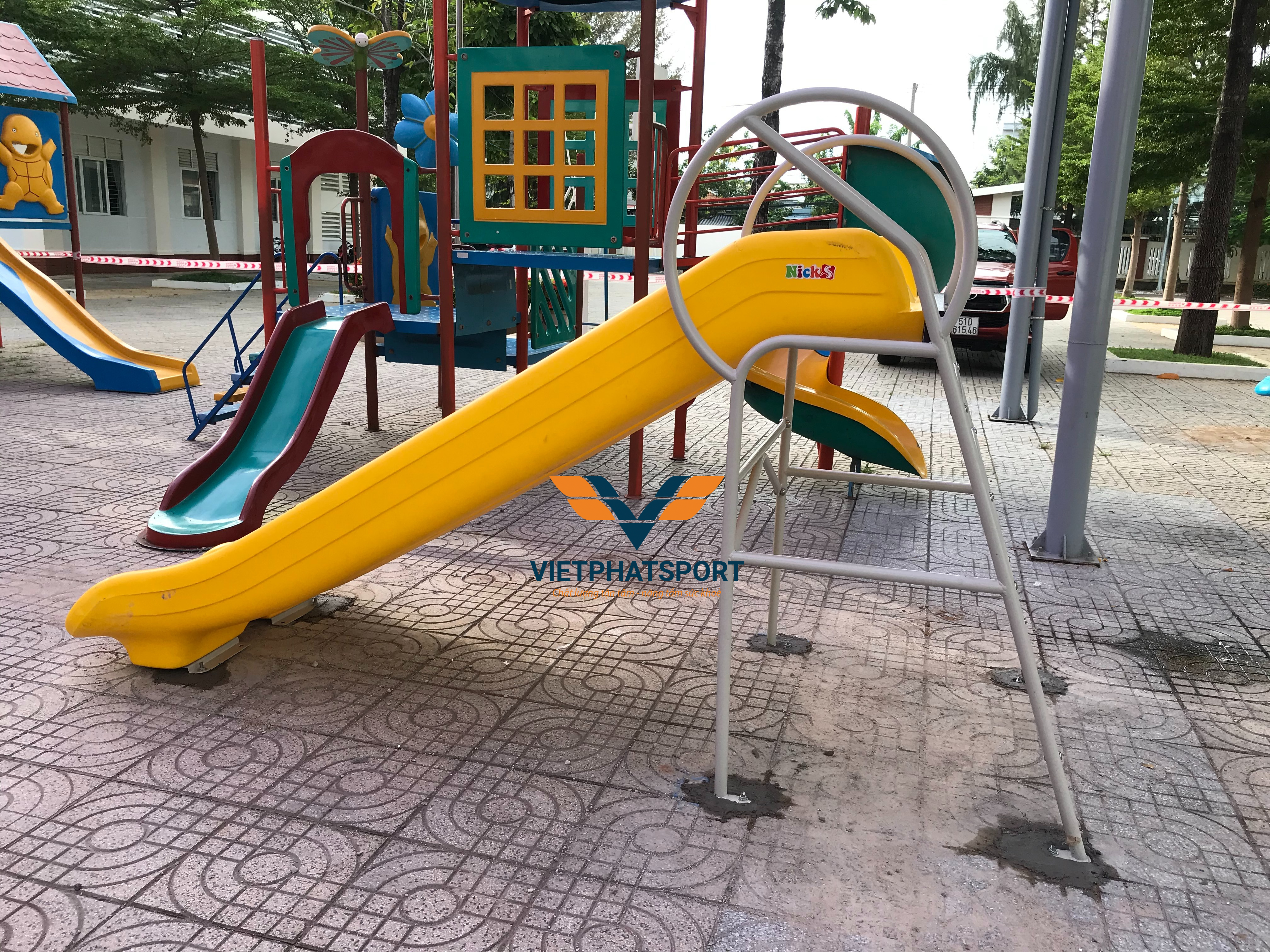 CẦU TRƯỢT ĐÔI - NHỰA NIK5241B