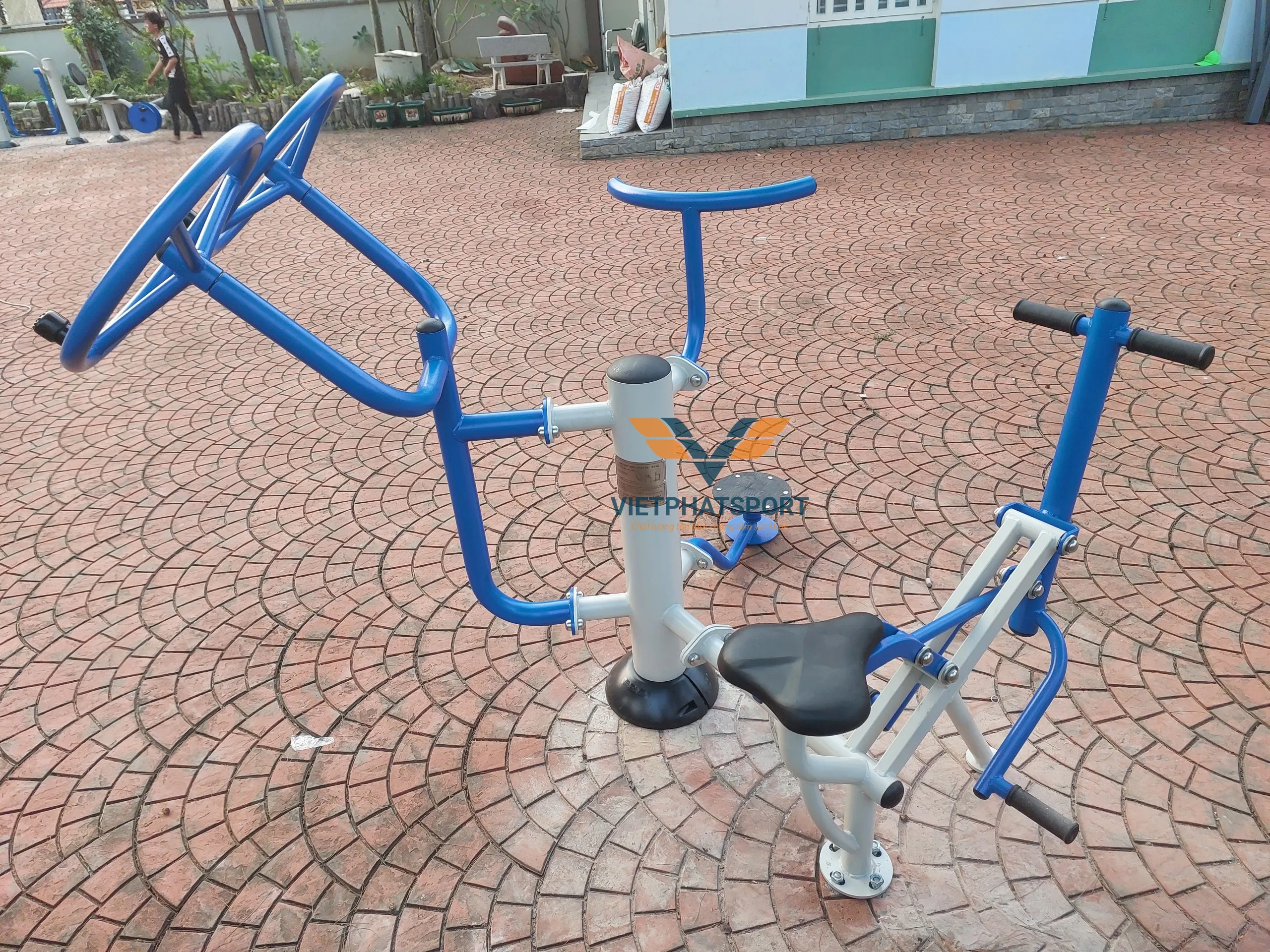 CỤM ĐẠP XE - XOAY EO - TAY VAI