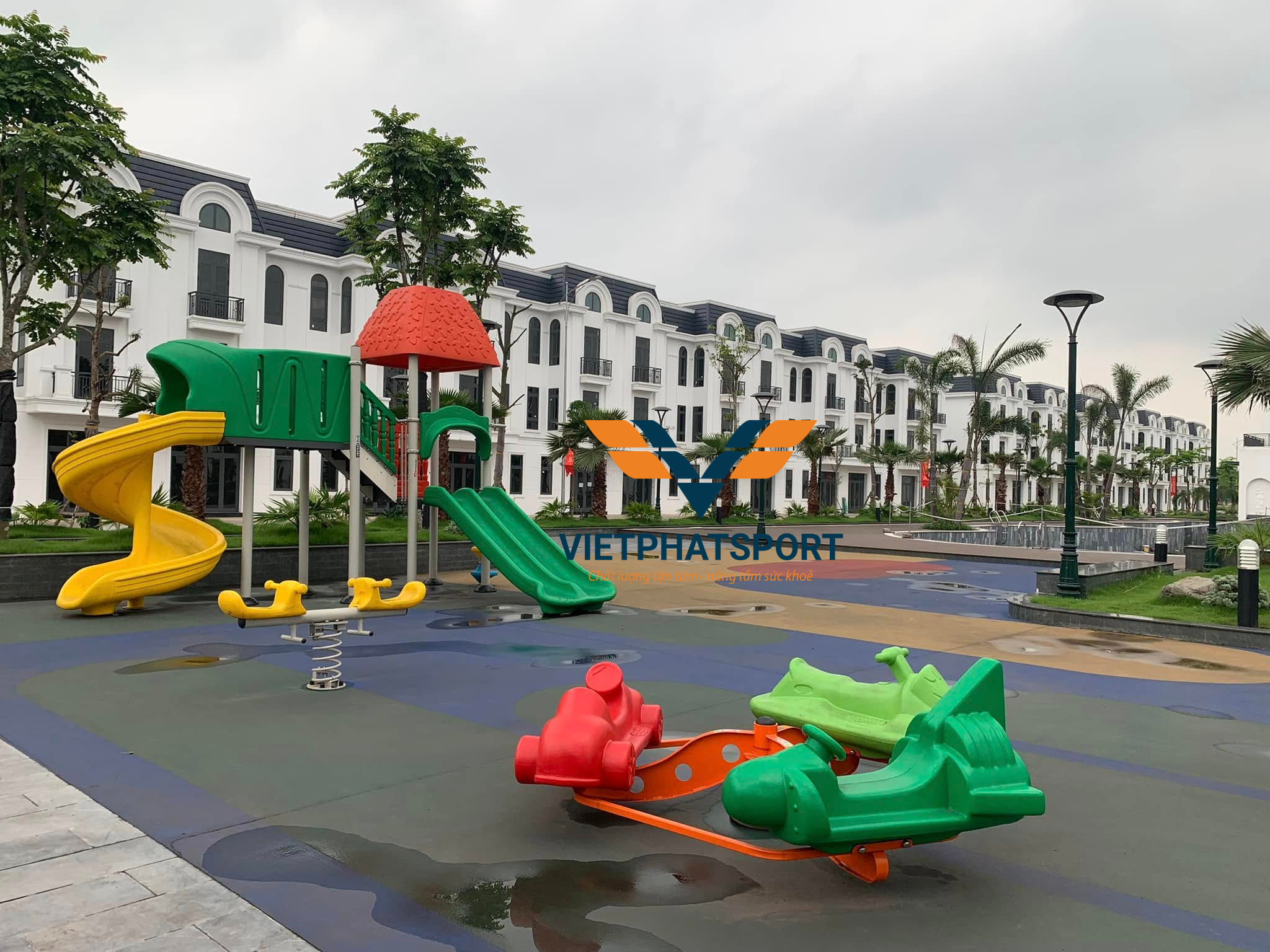 CỤM VẬN ĐỘNG CẦU TUỘT XOẮN NHỰA LLDPE NIK133070L