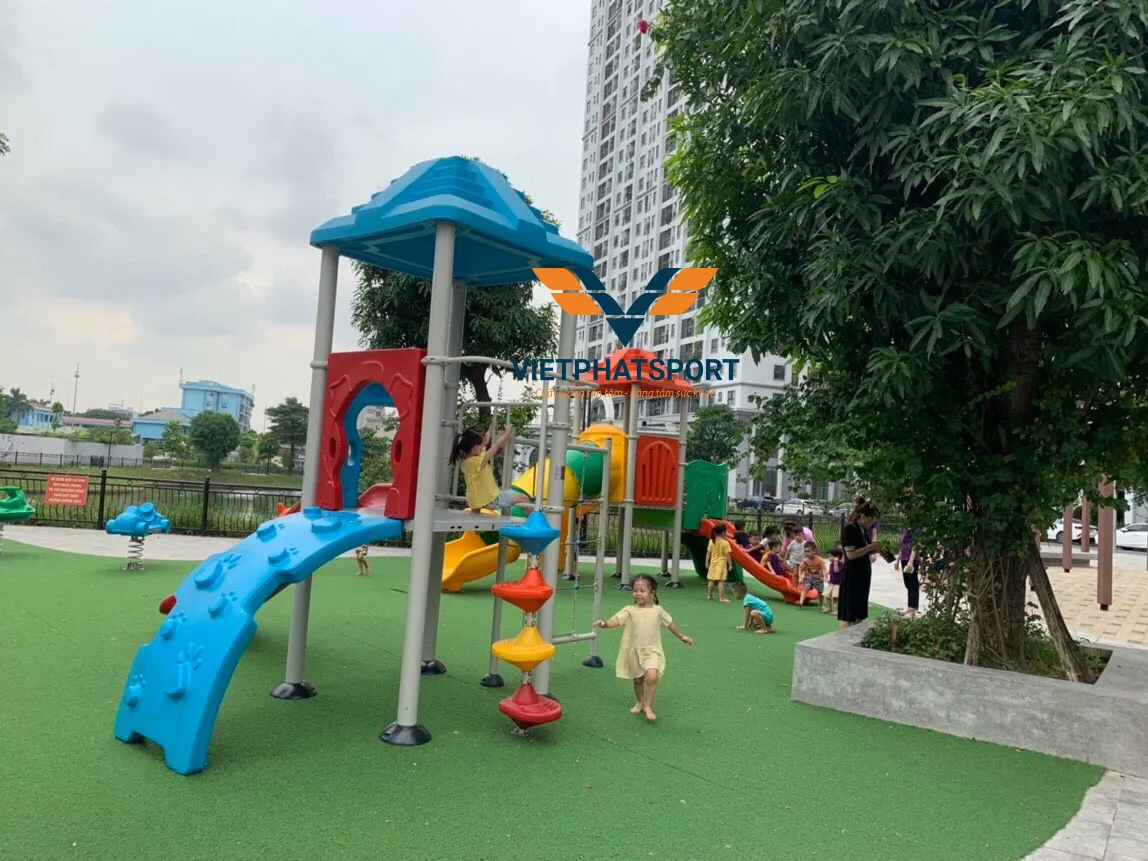 NHÀ CHÒI CẦU TUỘT NHỰA LLDPE NIK114041M