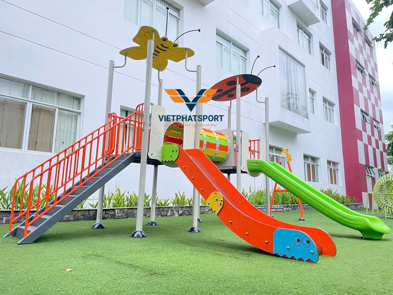 CỤM VẬN ĐỘNG LIÊN HOÀN 2 MÁI CHE NIK703211