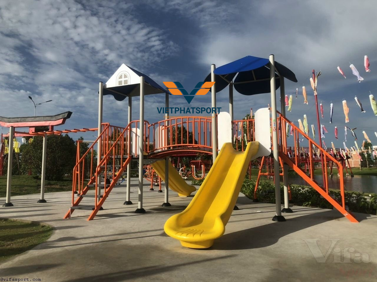 CỤM VẬN ĐỘNG LIÊN HOÀN 2 MÁI CHE NIK703221