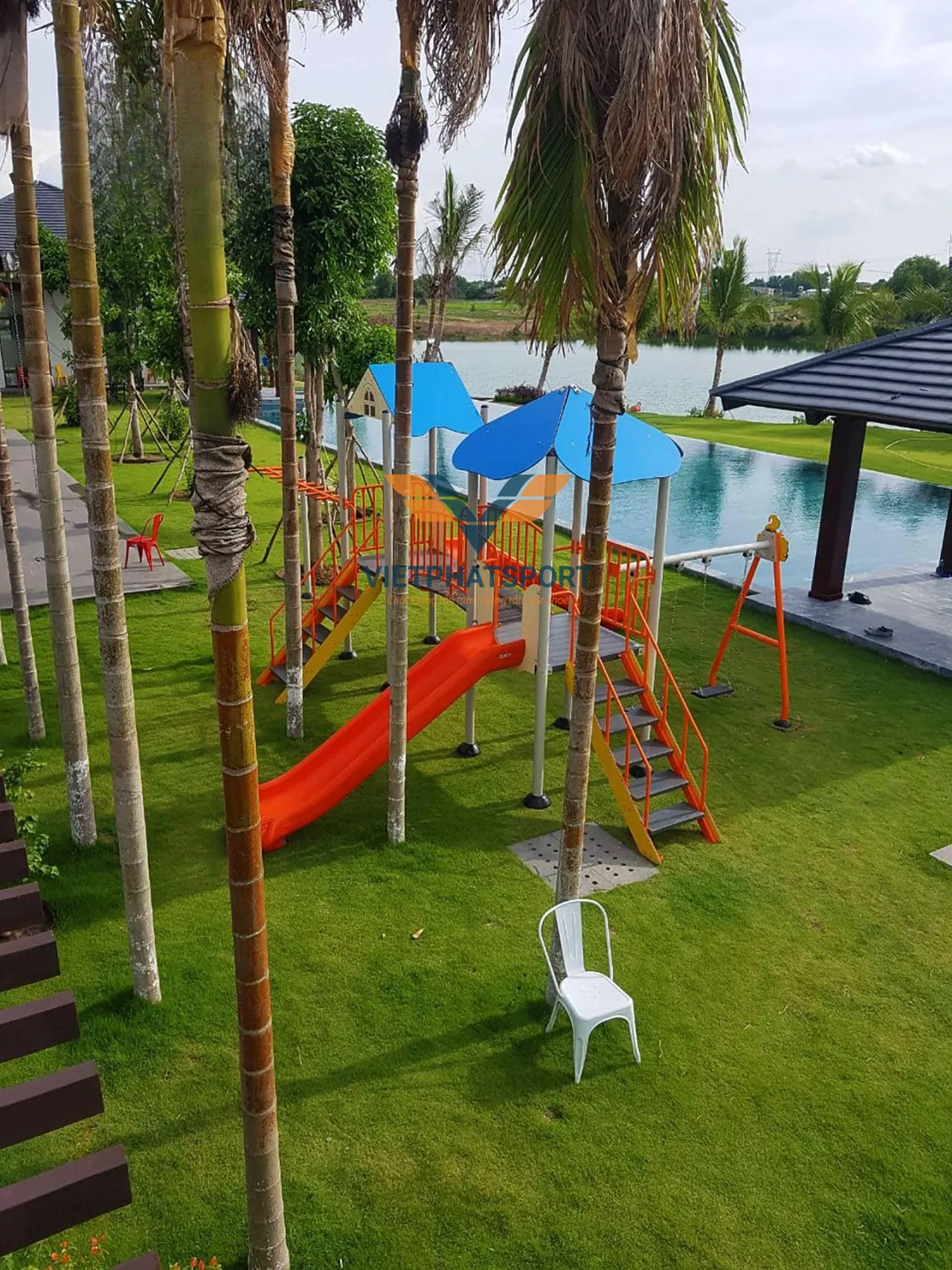 CỤM VẬN ĐỘNG LIÊN HOÀN 2 MÁI CHE NIK703221