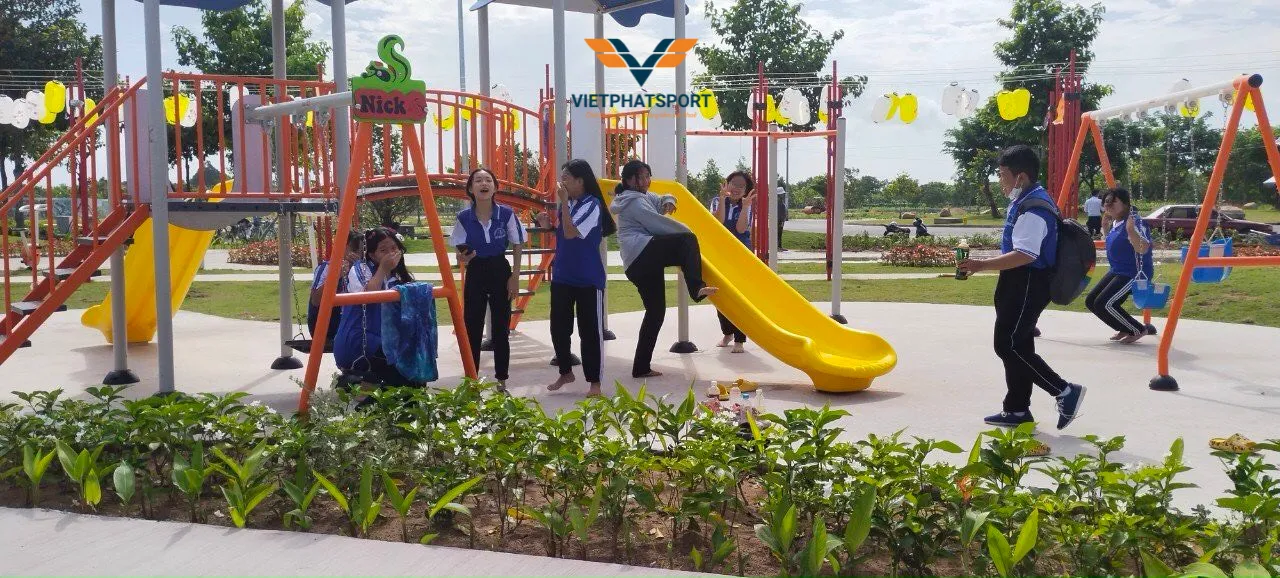 CỤM VẬN ĐỘNG LIÊN HOÀN 2 MÁI CHE NIK703221