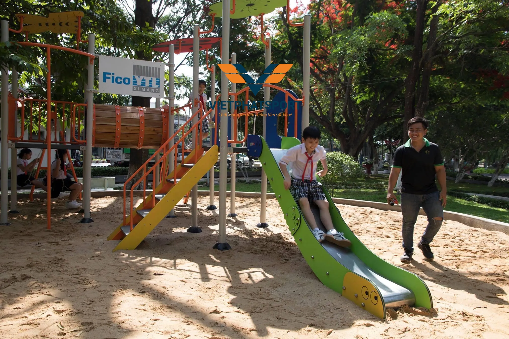 CỤM VẬN ĐỘNG LIÊN HOÀN 3 MÁI CHE NIK705311