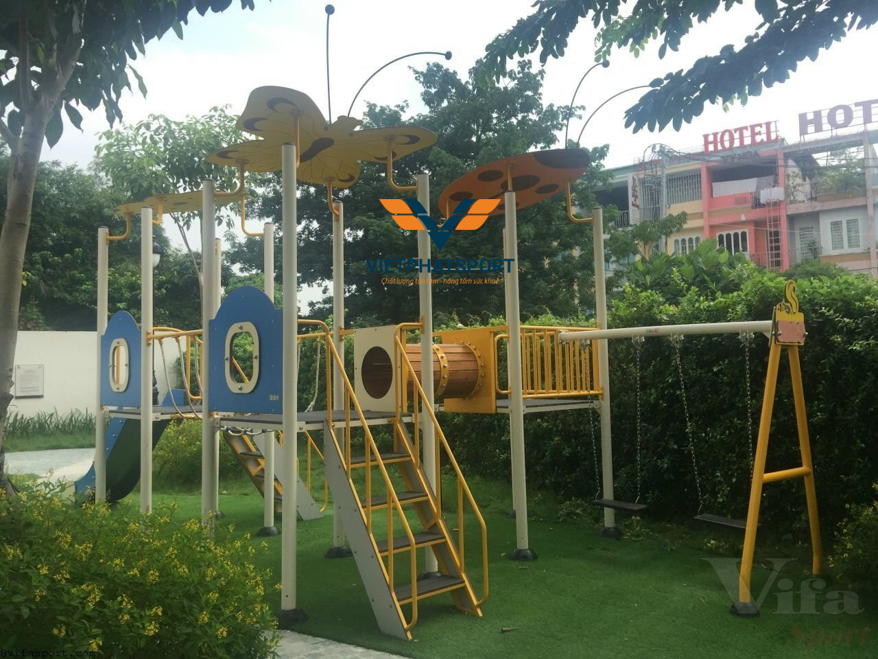 CỤM VẬN ĐỘNG LIÊN HOÀN 3 MÁI CHE NIK705311