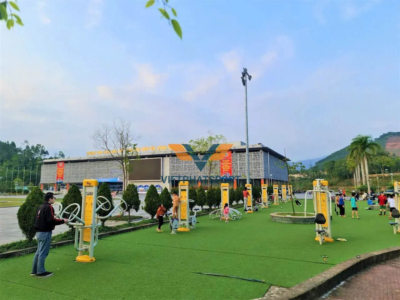 DỤNG CỤ THỂ THAO NGOÀI TRỜI