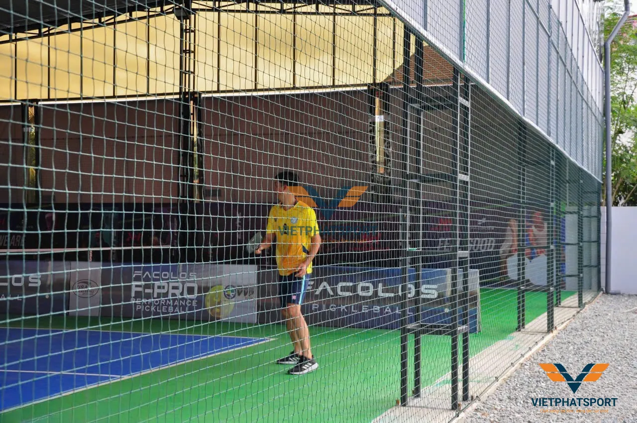 LƯỚI CHẮN SÂN THỂ THAO