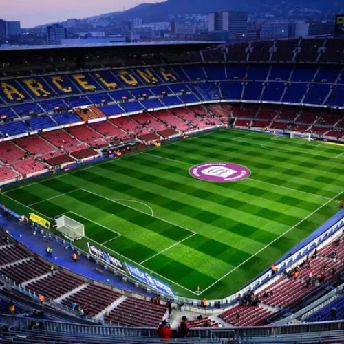 DỤNG CỤ MÔN BÓNG ĐÁ