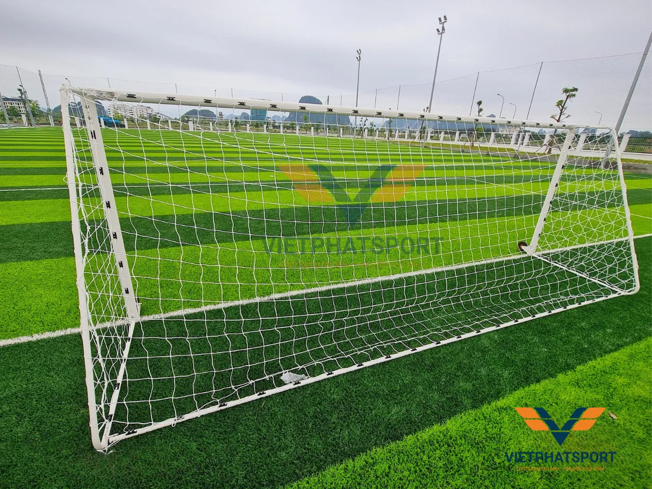 DỤNG CỤ MÔN BÓNG ĐÁ