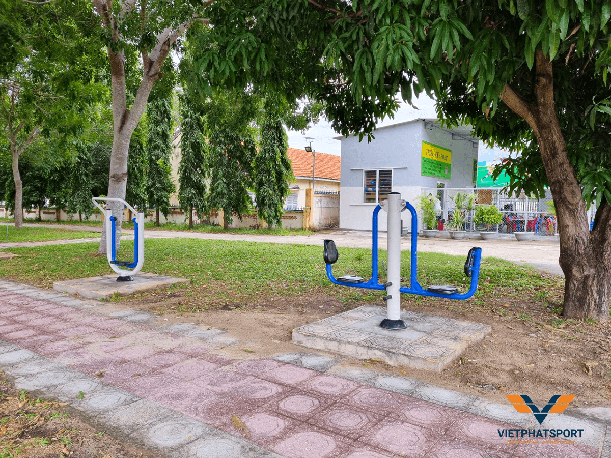 Cách Chọn Dụng Cụ Thể Thao Phù Hợp Cho Mọi Không Gian: Giải Pháp Tối Ưu Cho Không Gian Tập Luyện tại việt phát