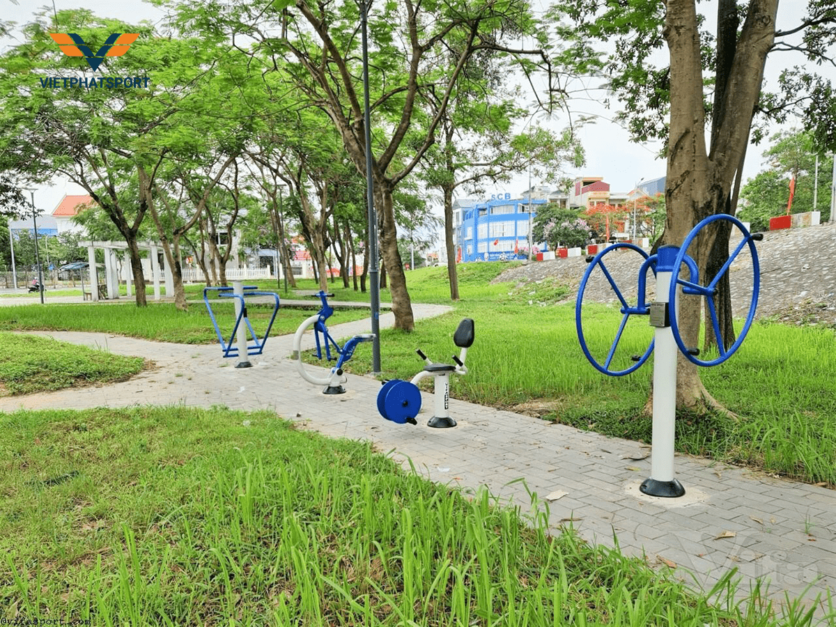 Chọn Thiết Bị Thể Thao Dành Cho Mọi Lứa Tuổi: Các Yếu Tố Quan Trọng Cần Lưu Ý tại việt phát