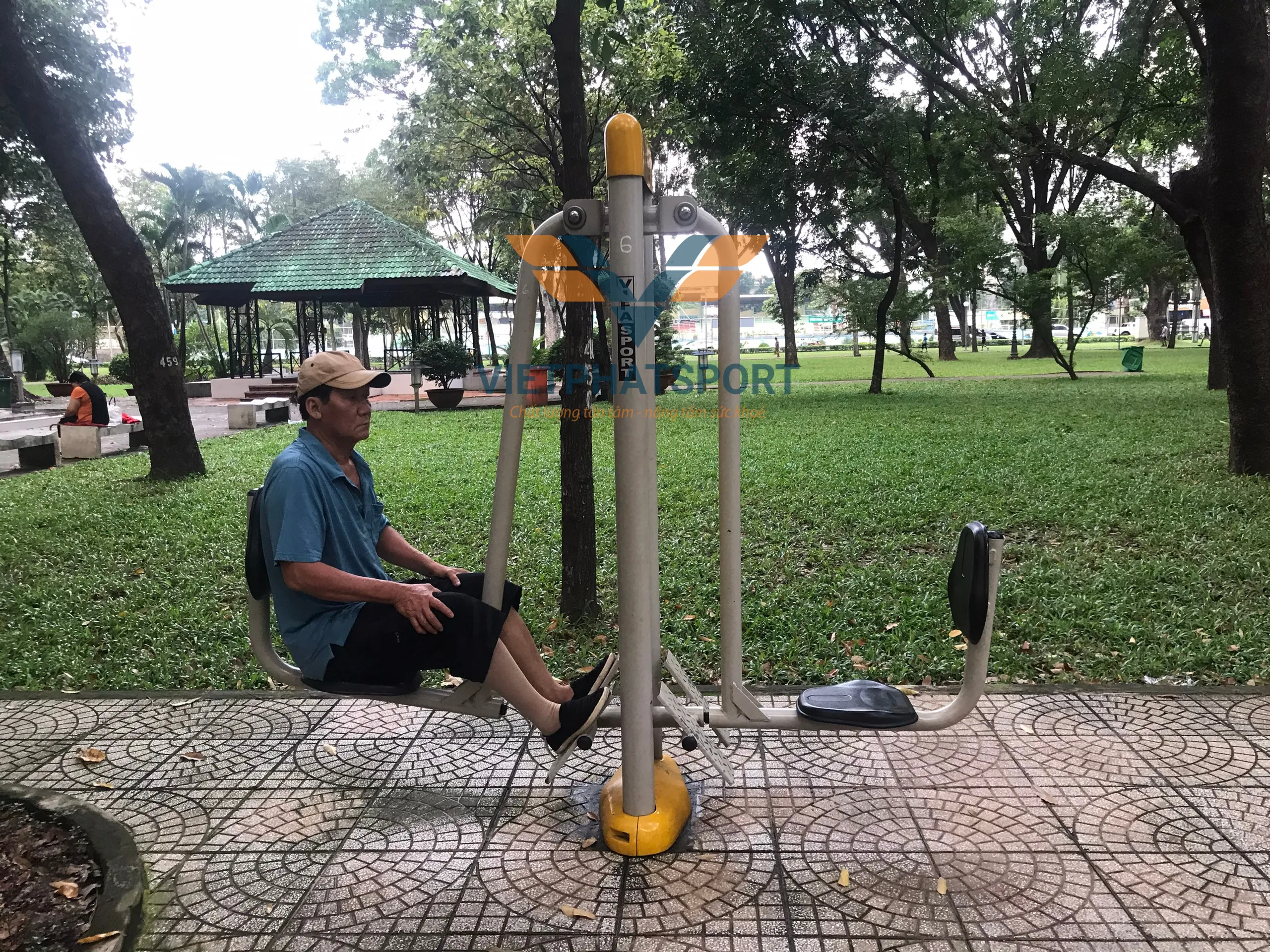 DỤNG CỤ ĐẠP CHÂN 712412