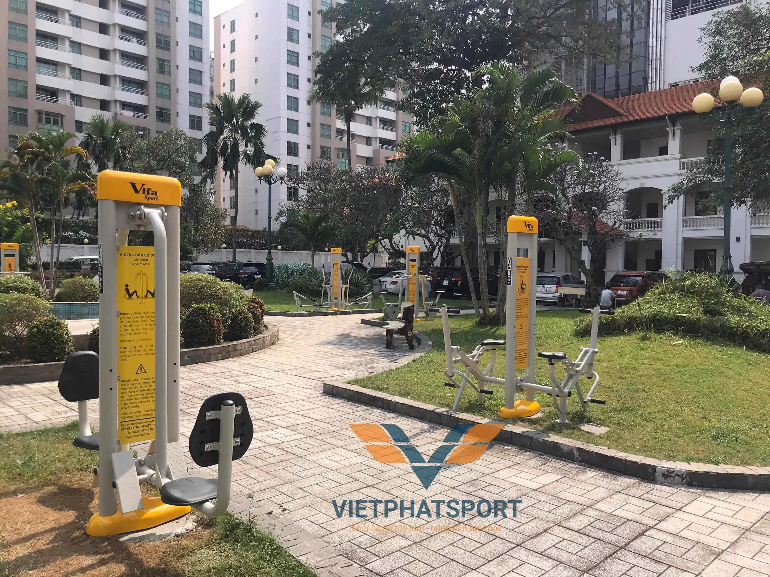 DỤNG CỤ ĐẠP CHÂN 712412