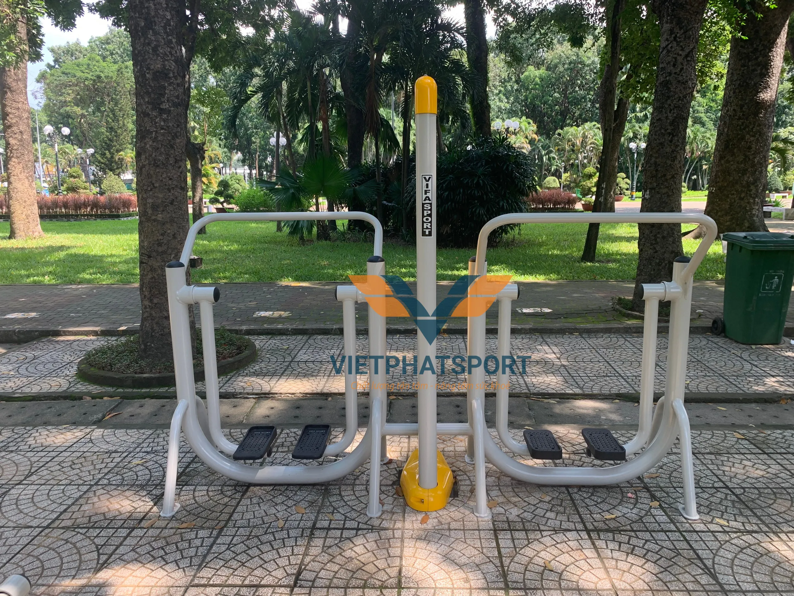 DỤNG CỤ ĐI BỘ TRÊN KHÔNG 712422