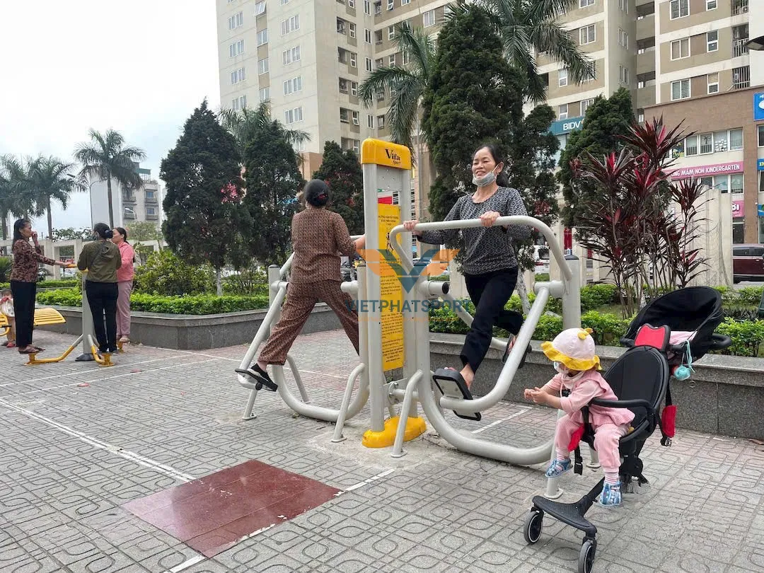 DỤNG CỤ ĐI BỘ TRÊN KHÔNG 712422