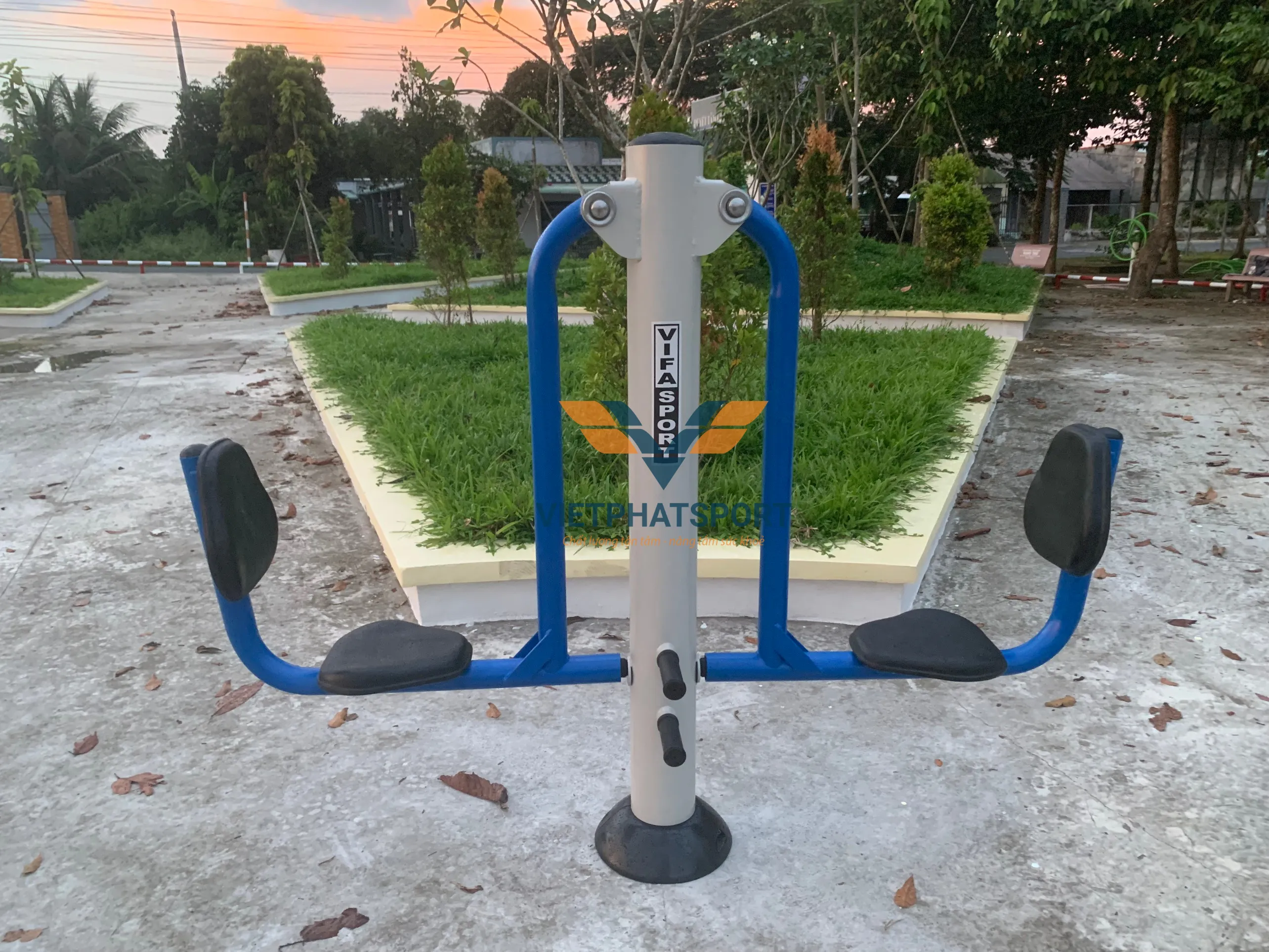 DỤNG CỤ ĐẠP CHÂN 711412