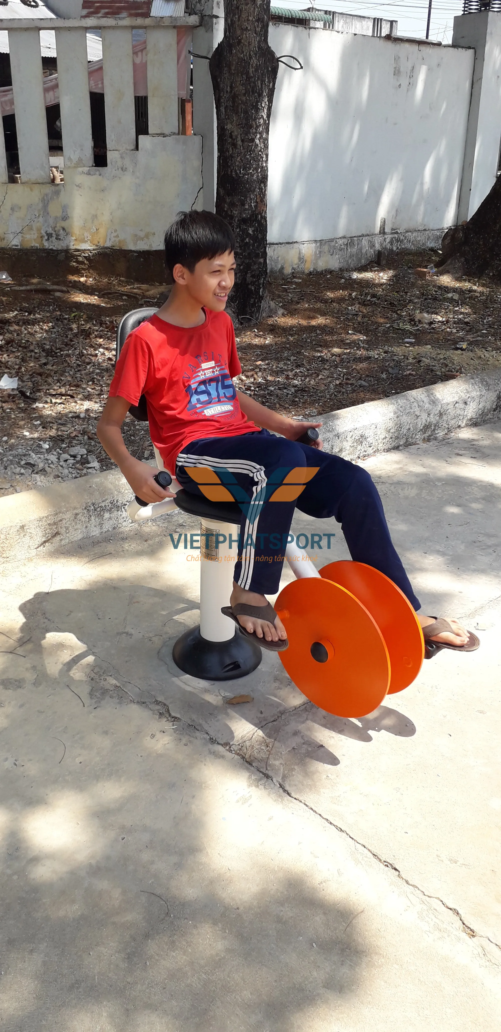 DỤNG CỤ ĐẠP XE TỰA LƯNG 731423