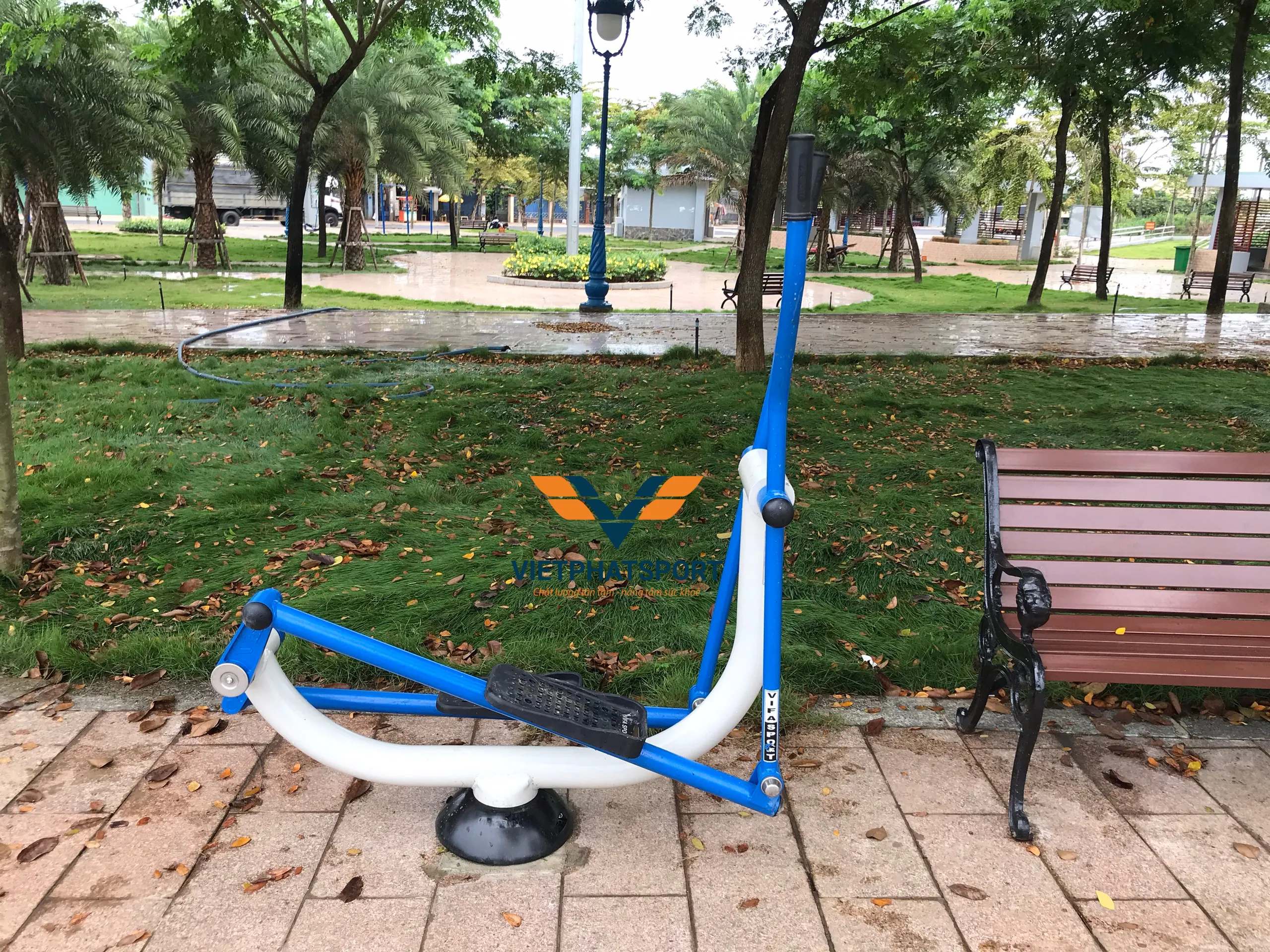 DỤNG CỤ ĐI BỘ LẮC TAY 711511