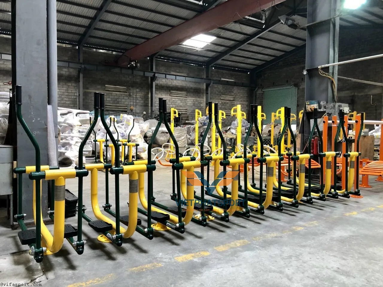 DỤNG CỤ TRƯỢT TUYẾT 731512