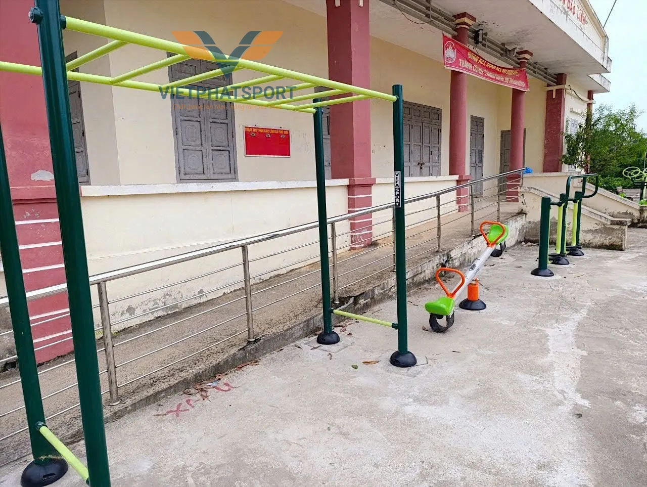 DỤNG CỤ THANG NGANG TR-4000