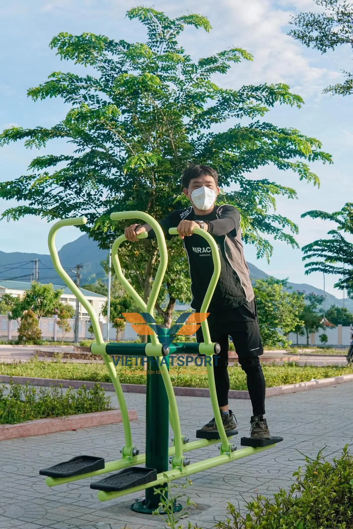 DỤNG CỤ TRƯỢT TUYẾT ĐÔI TR-4310