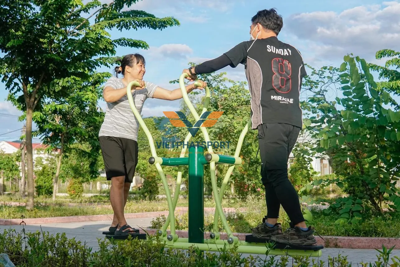 DỤNG CỤ TRƯỢT TUYẾT ĐÔI TR-4310