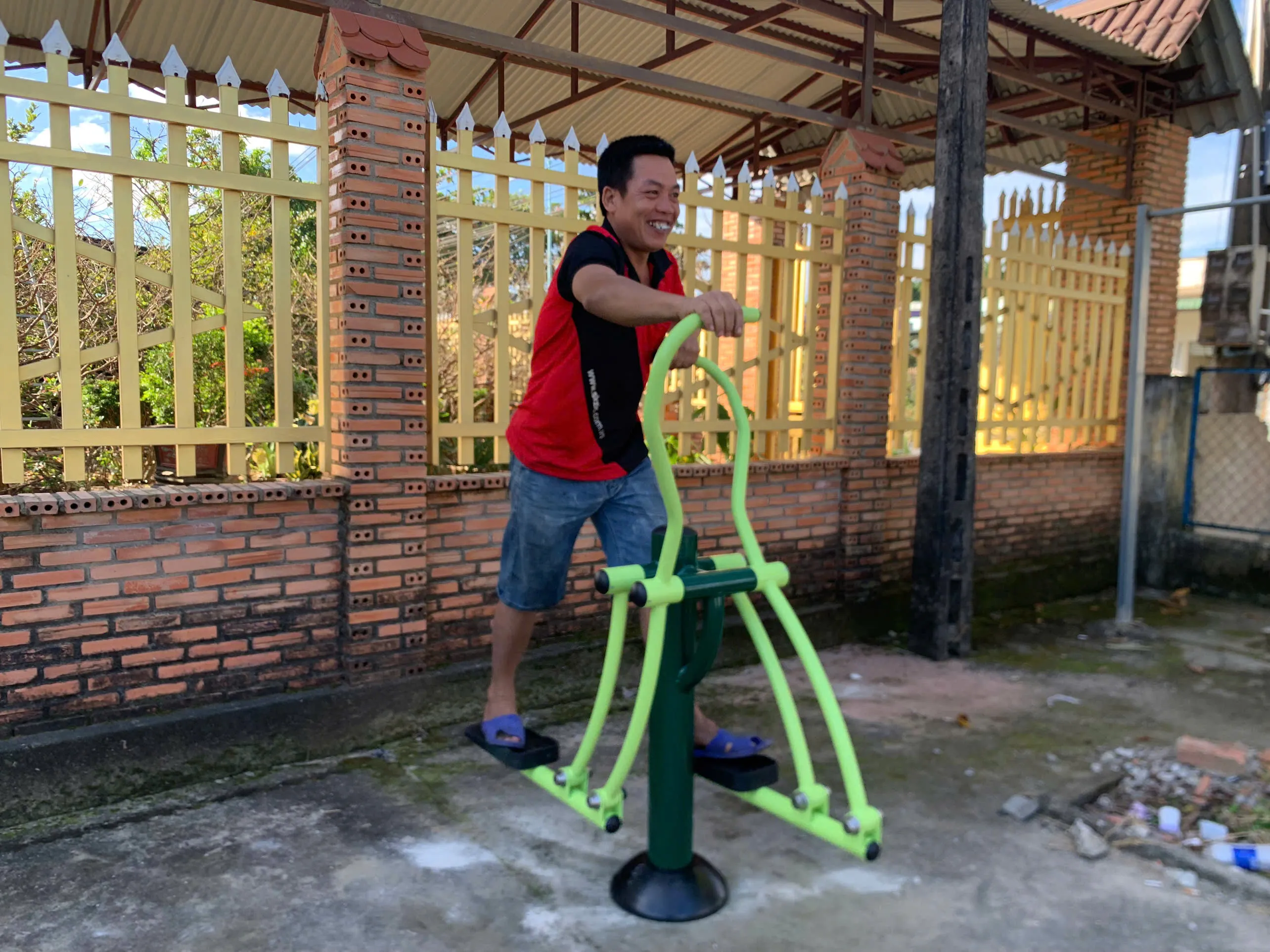 DỤNG CỤ TRƯỢT TUYẾT TR-4300