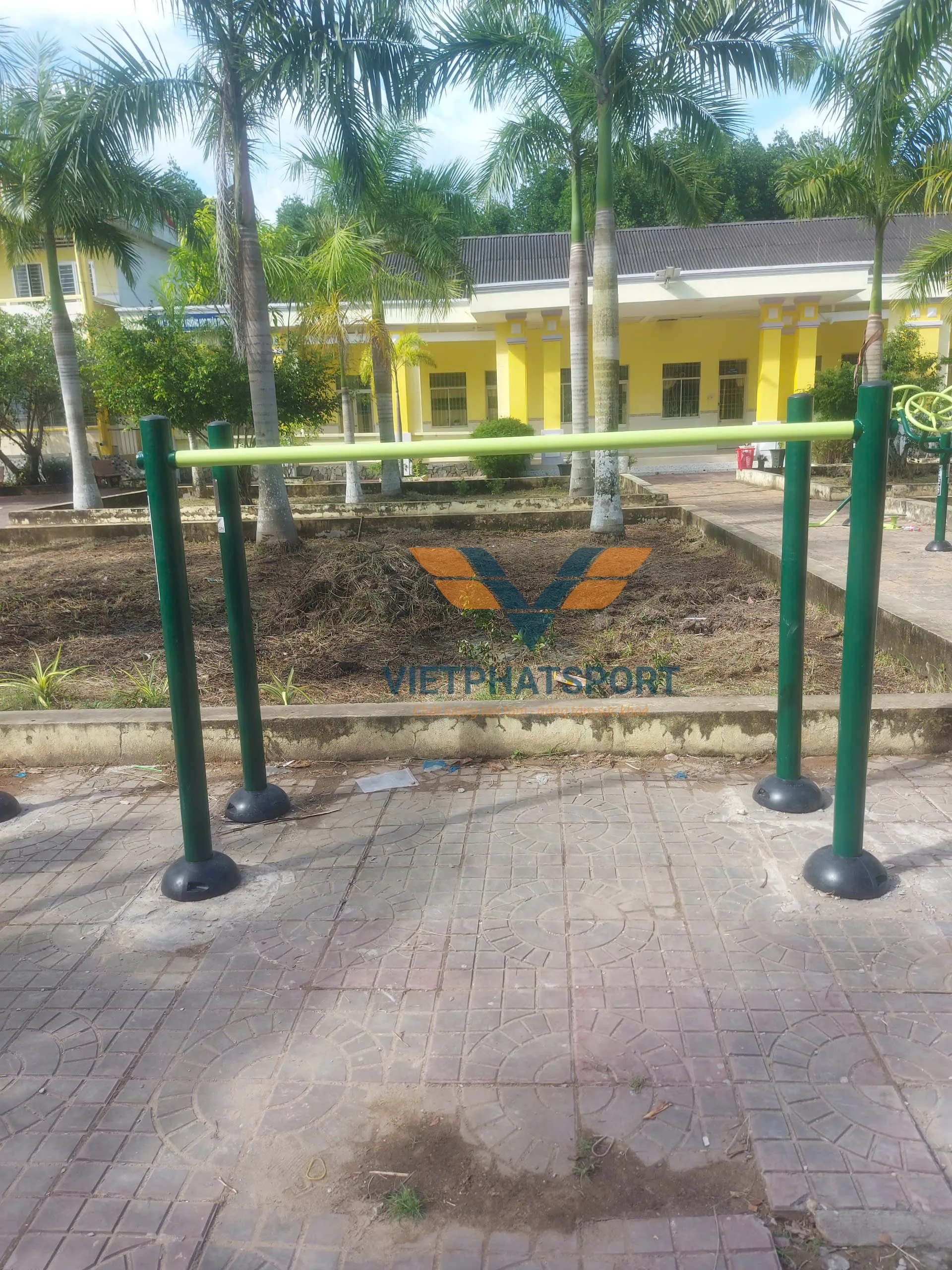 DỤNG CỤ XÀ KÉP 4 TRỤ TR-1250