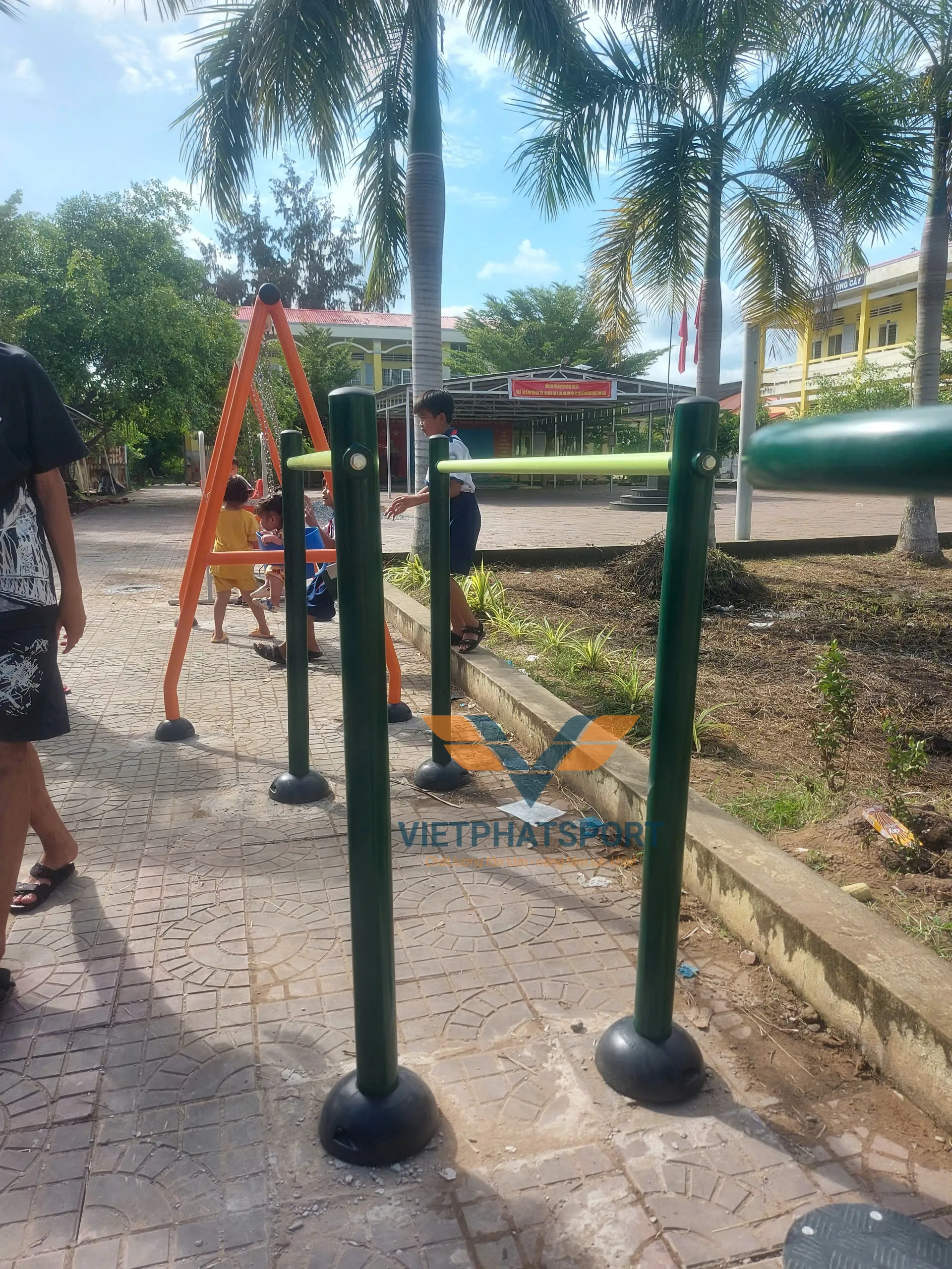 DỤNG CỤ XÀ KÉP 4 TRỤ TR-1250