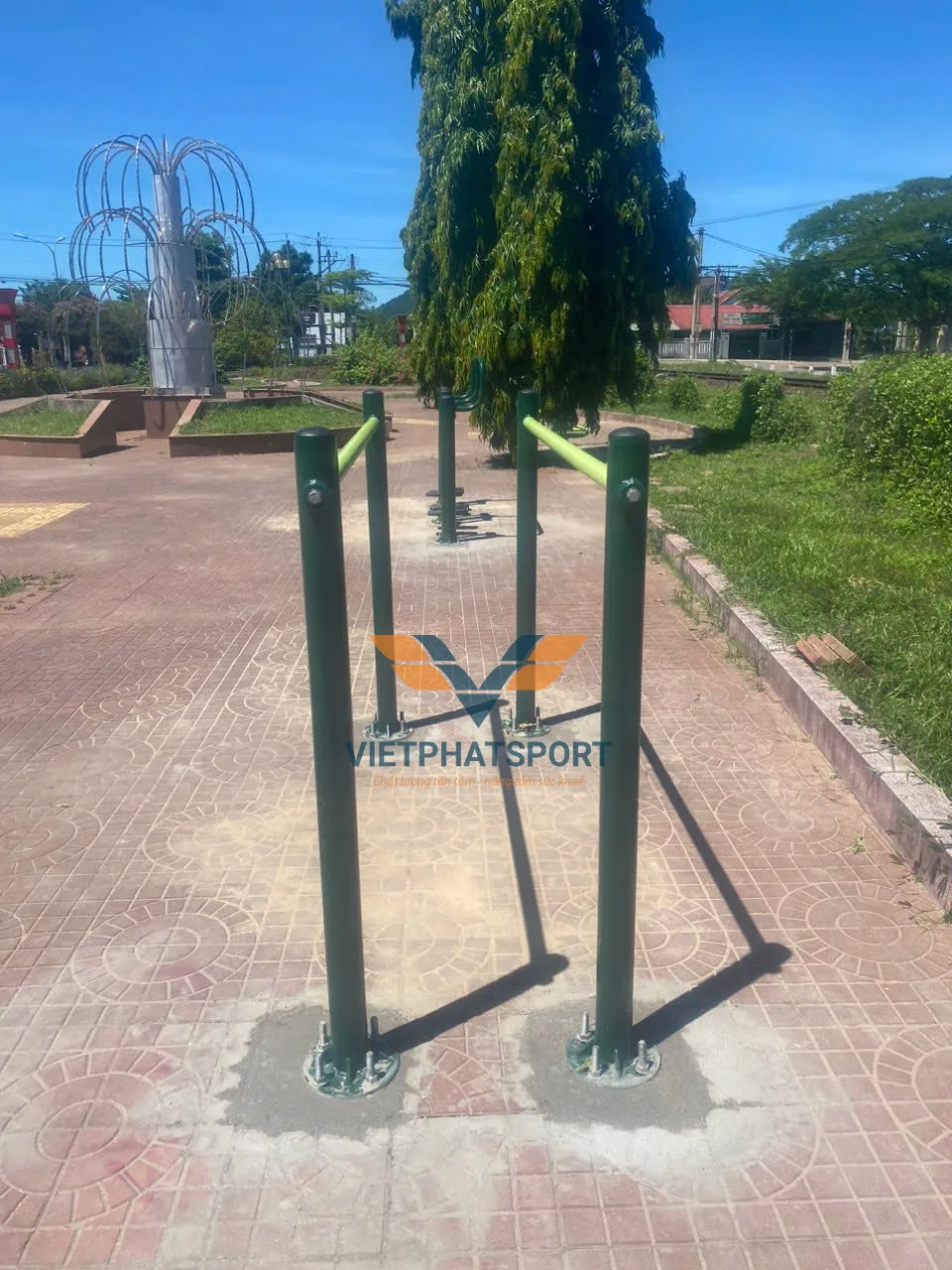 DỤNG CỤ XÀ KÉP 4 TRỤ TR-1250